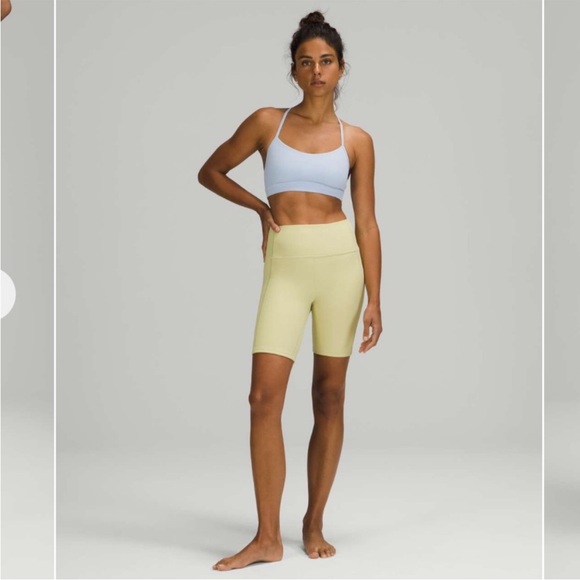 NWT Lululemon Set. Size 2 - Picture 10 of 11